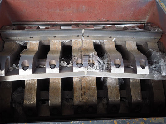 PP PE Plastic Film Granulator 300kg H Plastic Pet Bottle Crushing Machine
